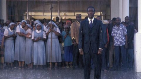 Hotel Rwanda (2004)