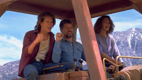 Tremors (1990) Tremors (1990)